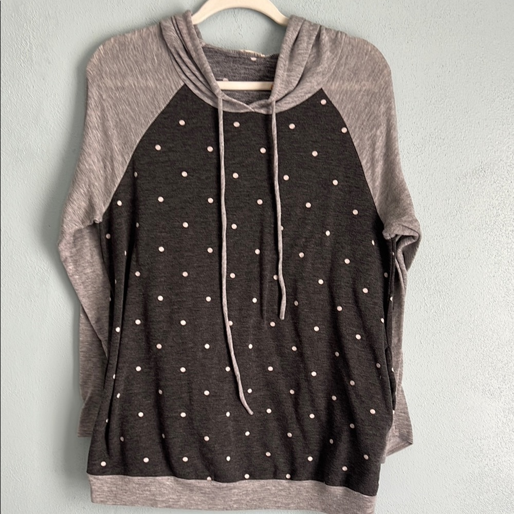 Women’s Gray Polka Dot Hoodie size L